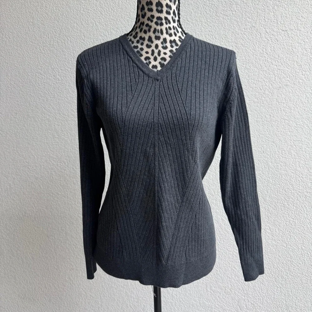 Perry Ellis gray ribbed knit cotton & rayon sweater in a L